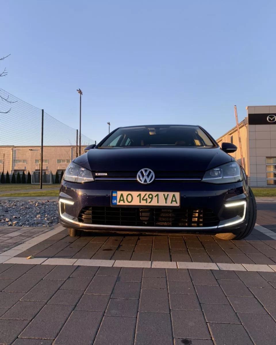 Volkswagen e-Golf  201871