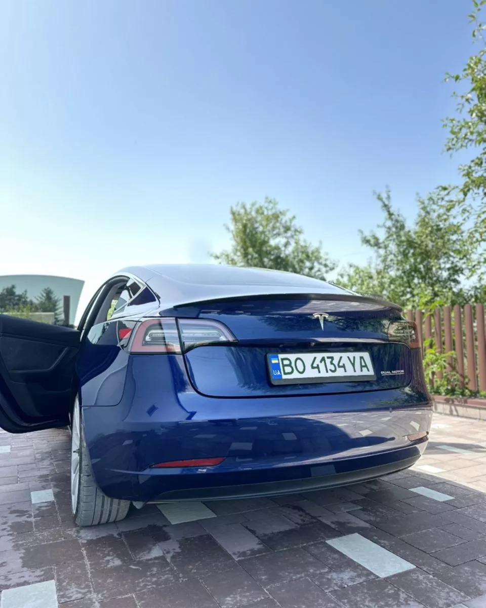 Tesla Model 3  82 kWh 2018thumbnail111