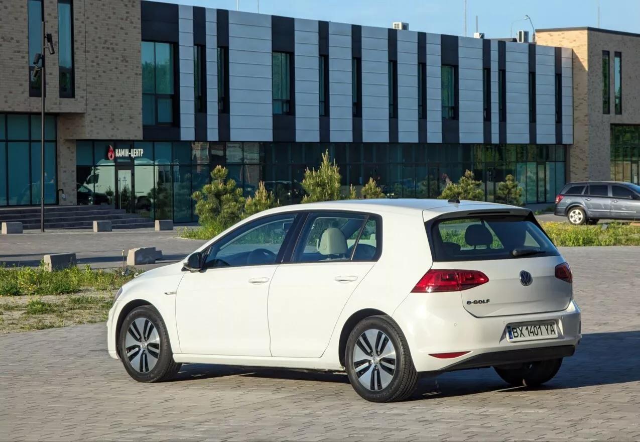 Volkswagen e-Golf  25 kWh 2014thumbnail41
