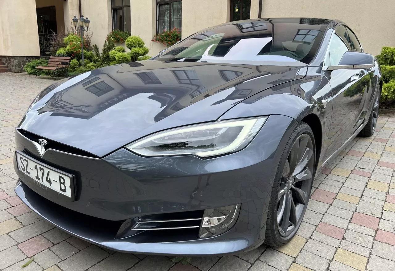 Tesla Model S  100 kWh 2018thumbnail61