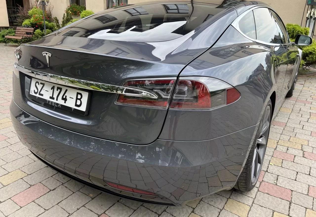 Tesla Model S  100 kWh 2018thumbnail151
