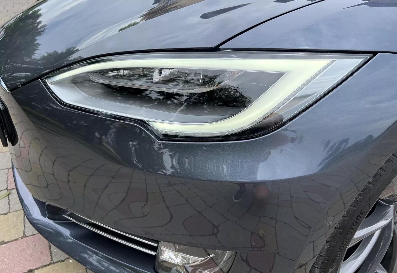 Tesla Model S  100 kWh 2018301