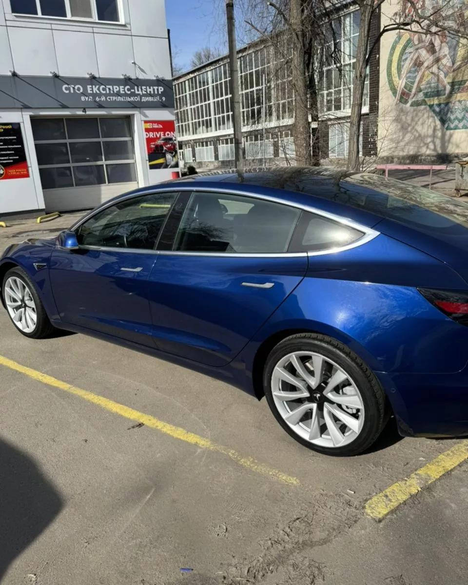 Tesla Model 3  55 kWh 201941