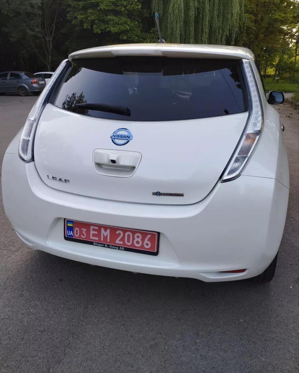 Nissan Leaf  24 kWh 2014thumbnail71