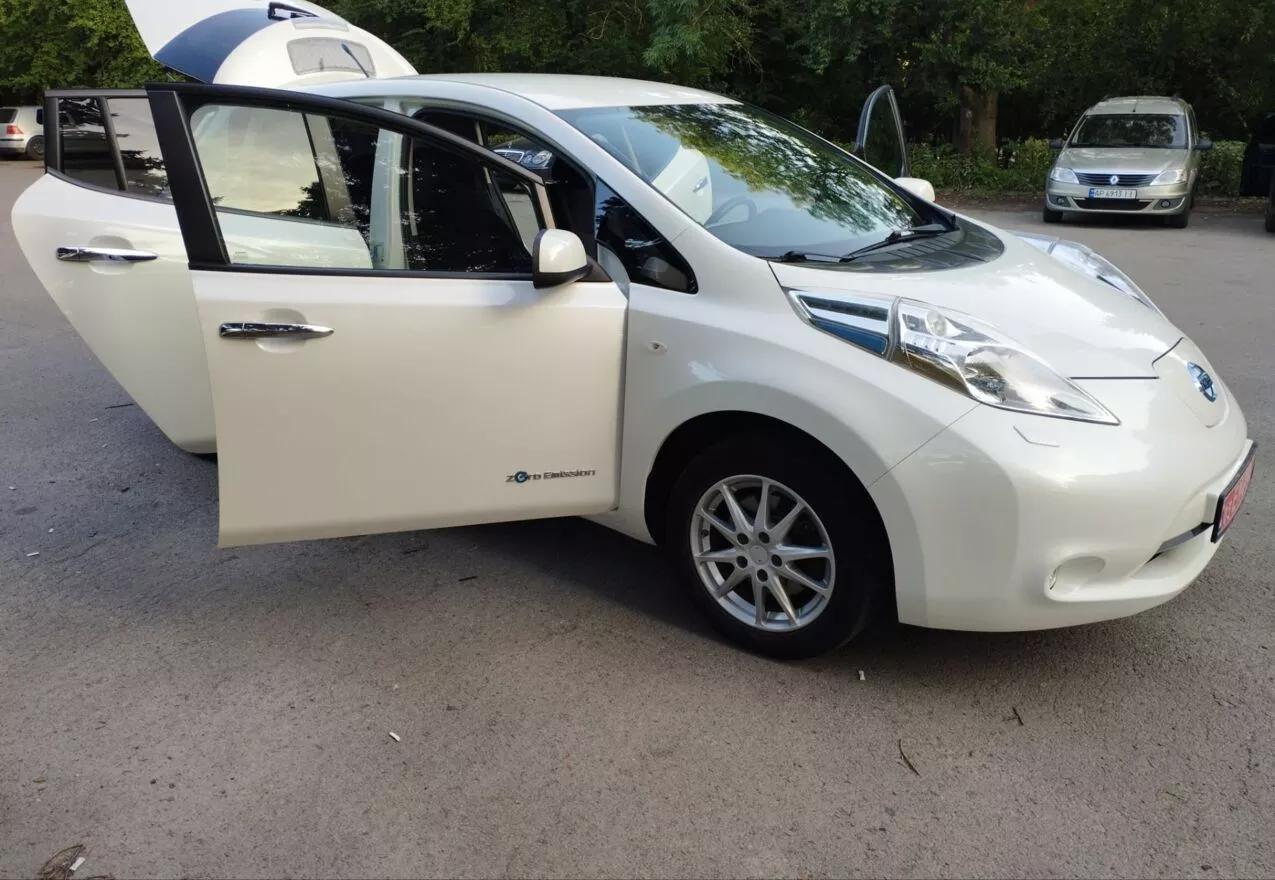 Nissan Leaf  24 kWh 2014331
