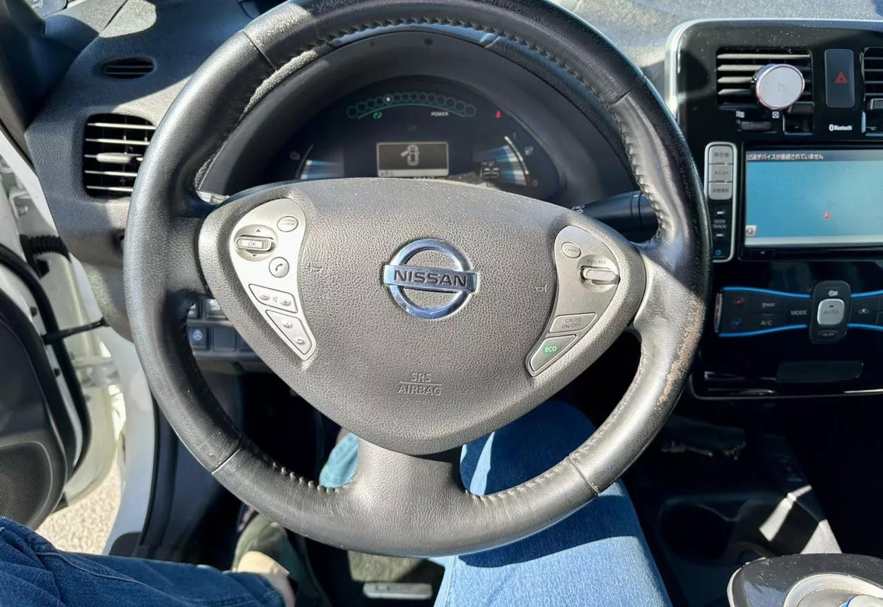 Nissan Leaf  30 kWh 2016thumbnail151