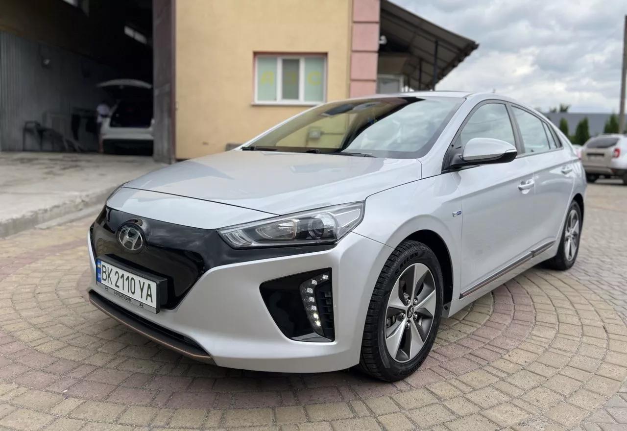 Hyundai Ioniq  2018thumbnail91