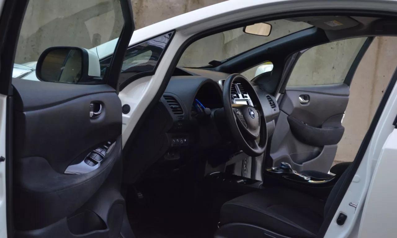 Nissan Leaf  24 kWh 2014181