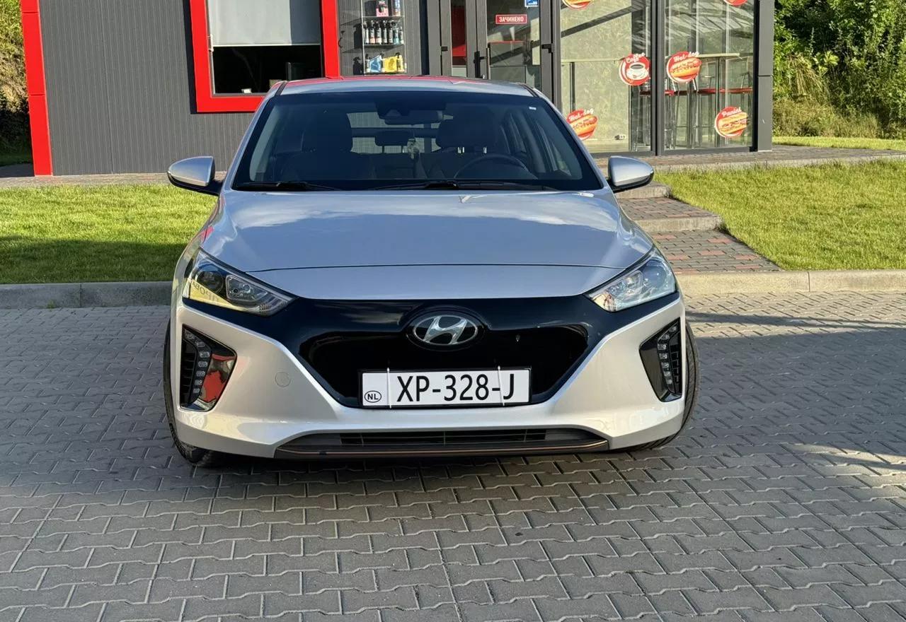 Hyundai Ioniq  88 kWh 2019111