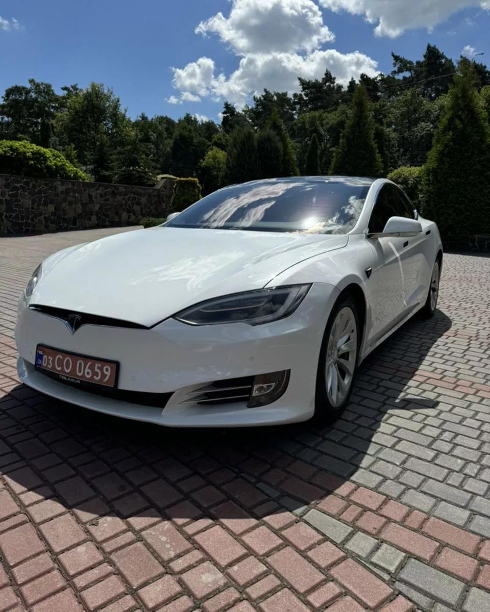 Tesla Model S  75 kWh 2017thumbnail81