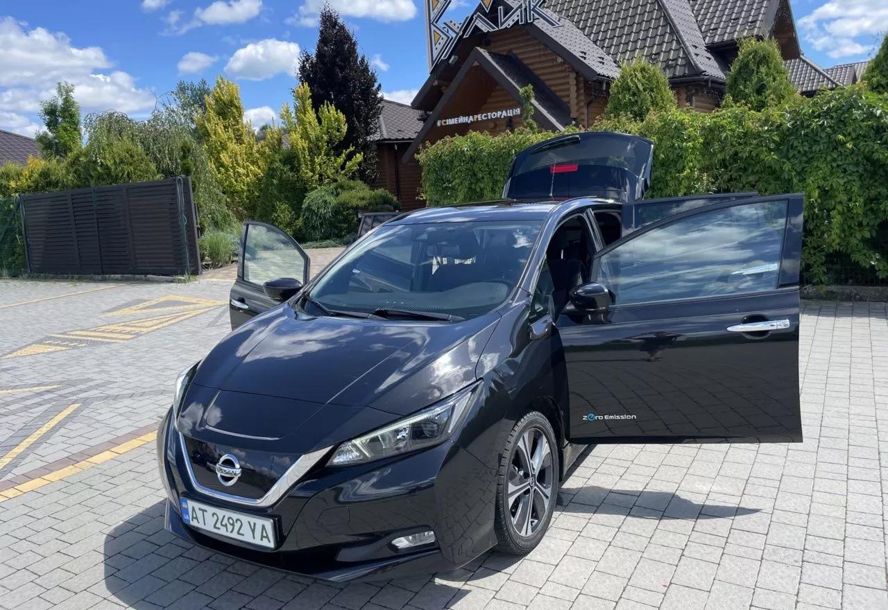 Nissan Leaf  40 kWh 2018thumbnail81