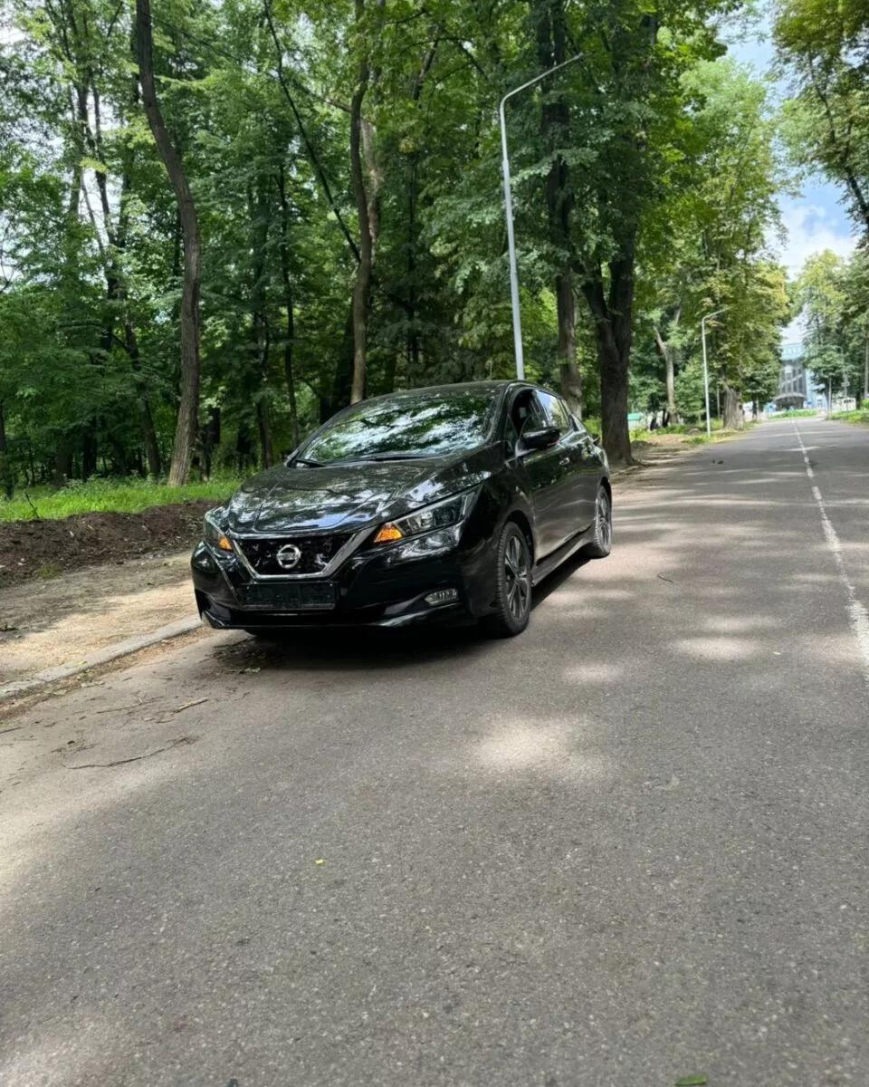 Nissan Leaf  40 kWh 2018101
