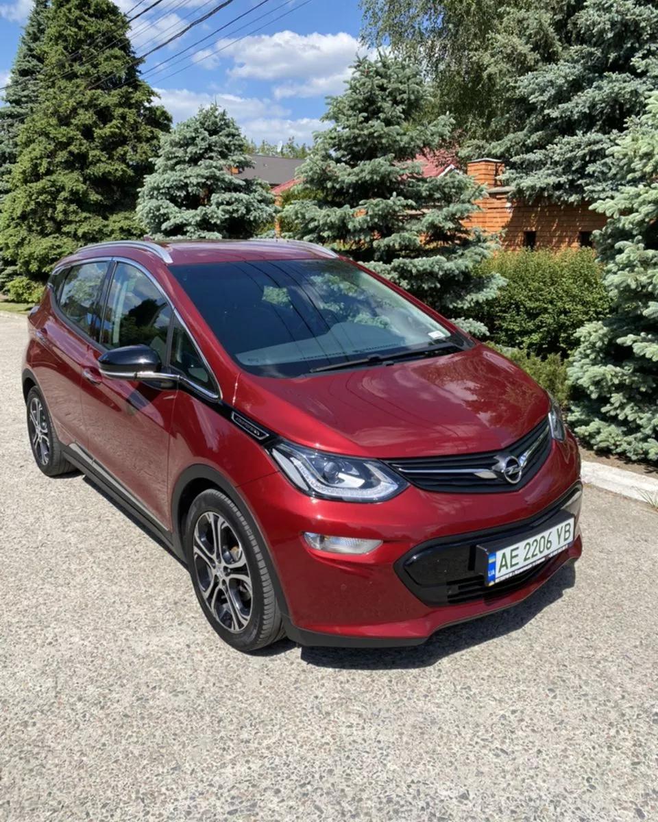 Opel Ampera-e  64 kWh 2019thumbnail01
