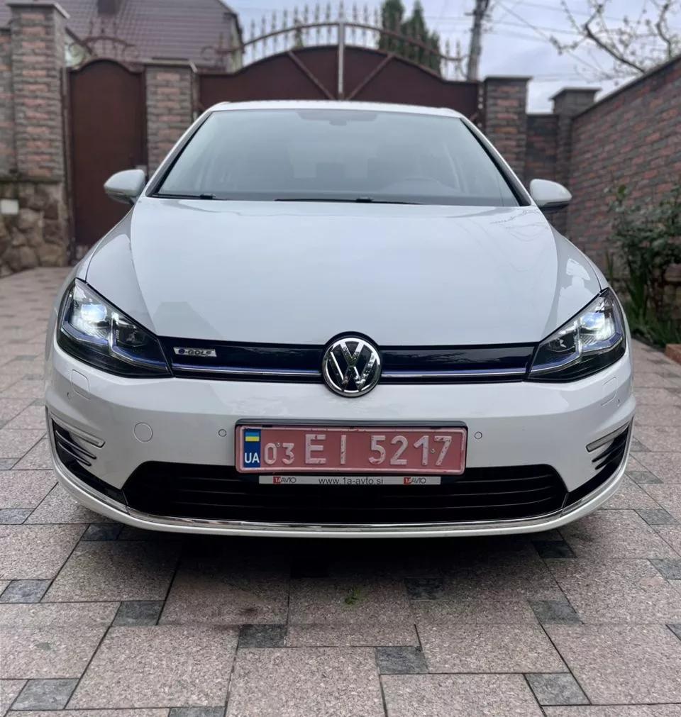 Volkswagen e-Golf  201741