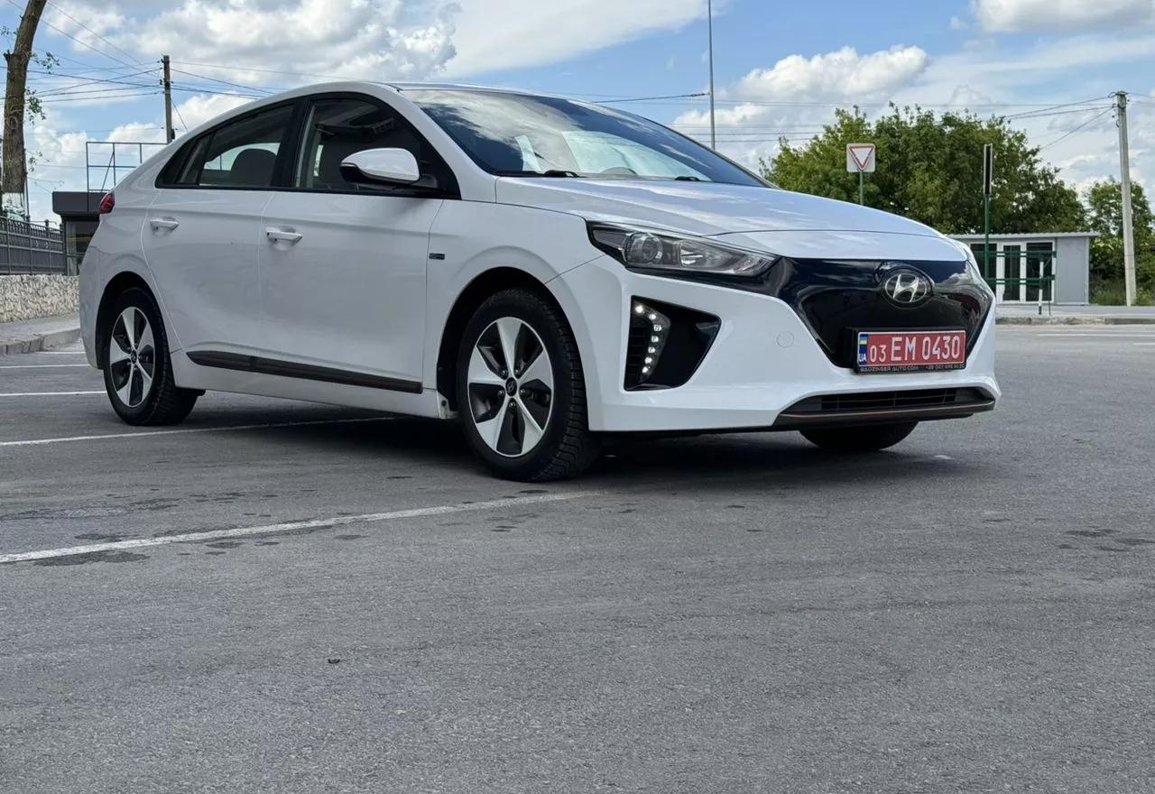 Hyundai Ioniq  28 kWh 2019121