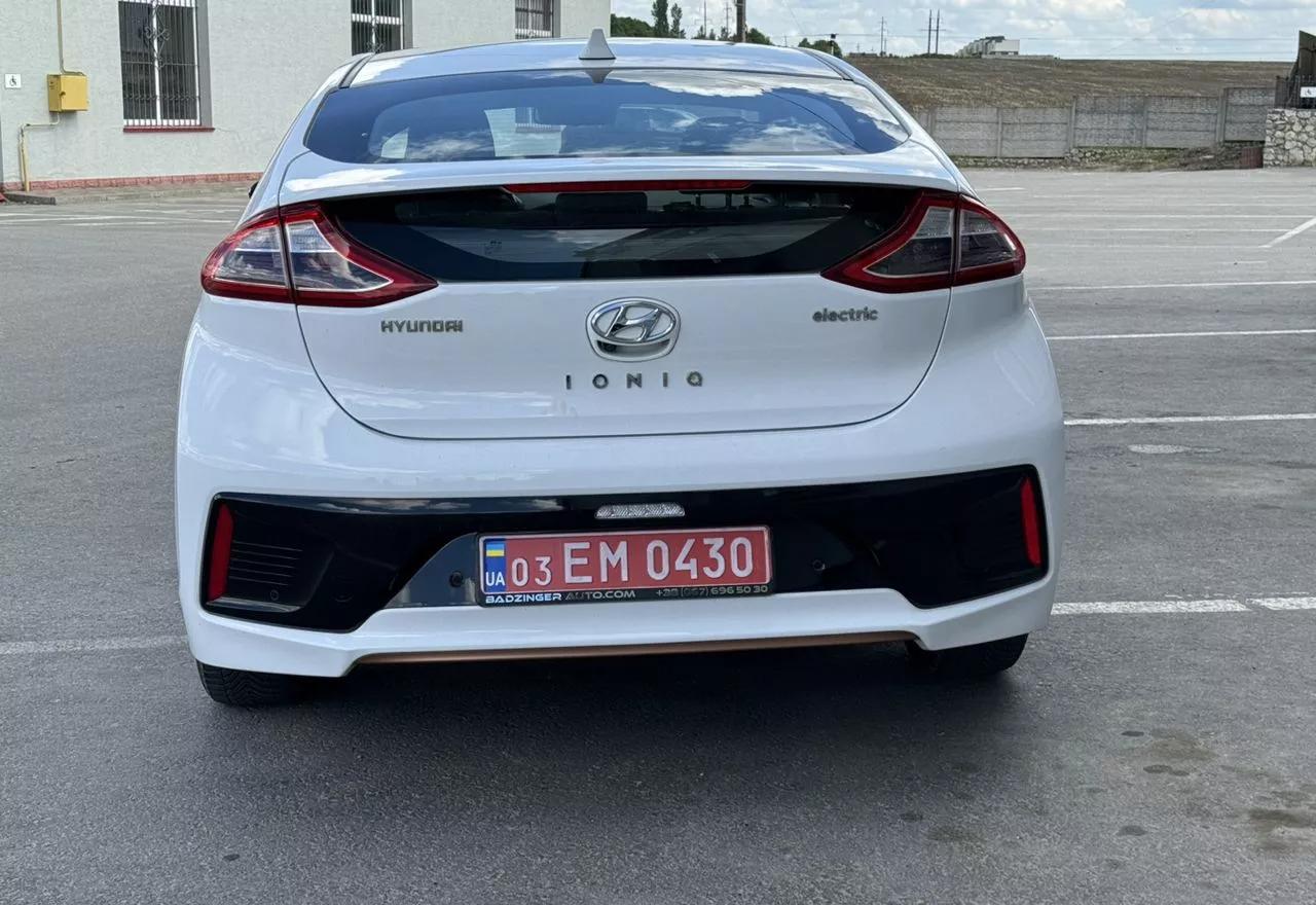 Hyundai Ioniq  28 kWh 2019141