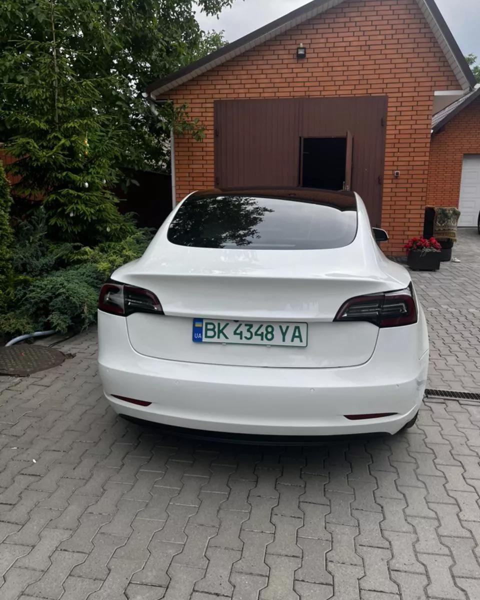 Tesla Model 3  55 kWh 202141
