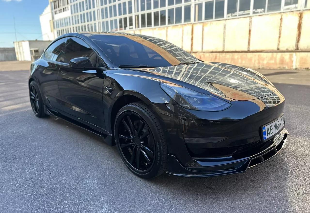 Tesla Model 3  62 kWh 2022thumbnail61