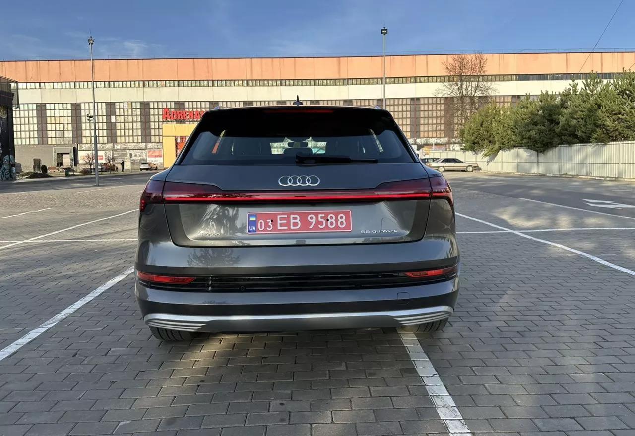 Audi E-tron  95 kWh 2019thumbnail111