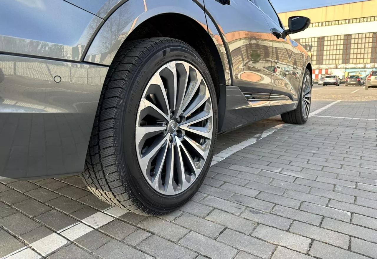 Audi E-tron  95 kWh 2019371