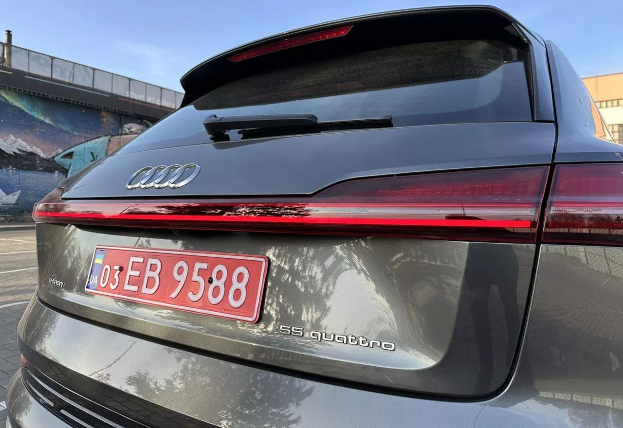 Audi E-tron  95 kWh 2019thumbnail441