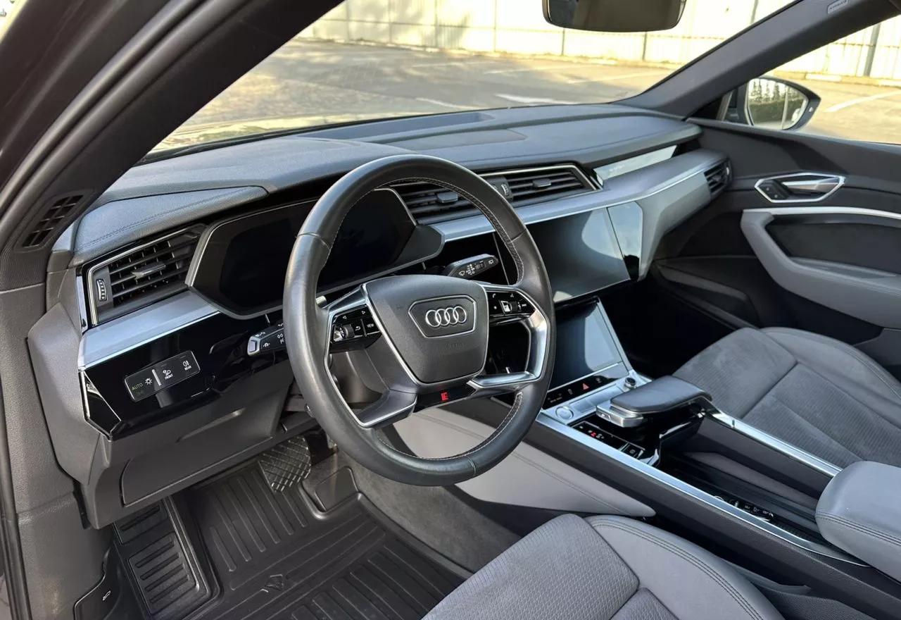 Audi E-tron  95 kWh 2019491
