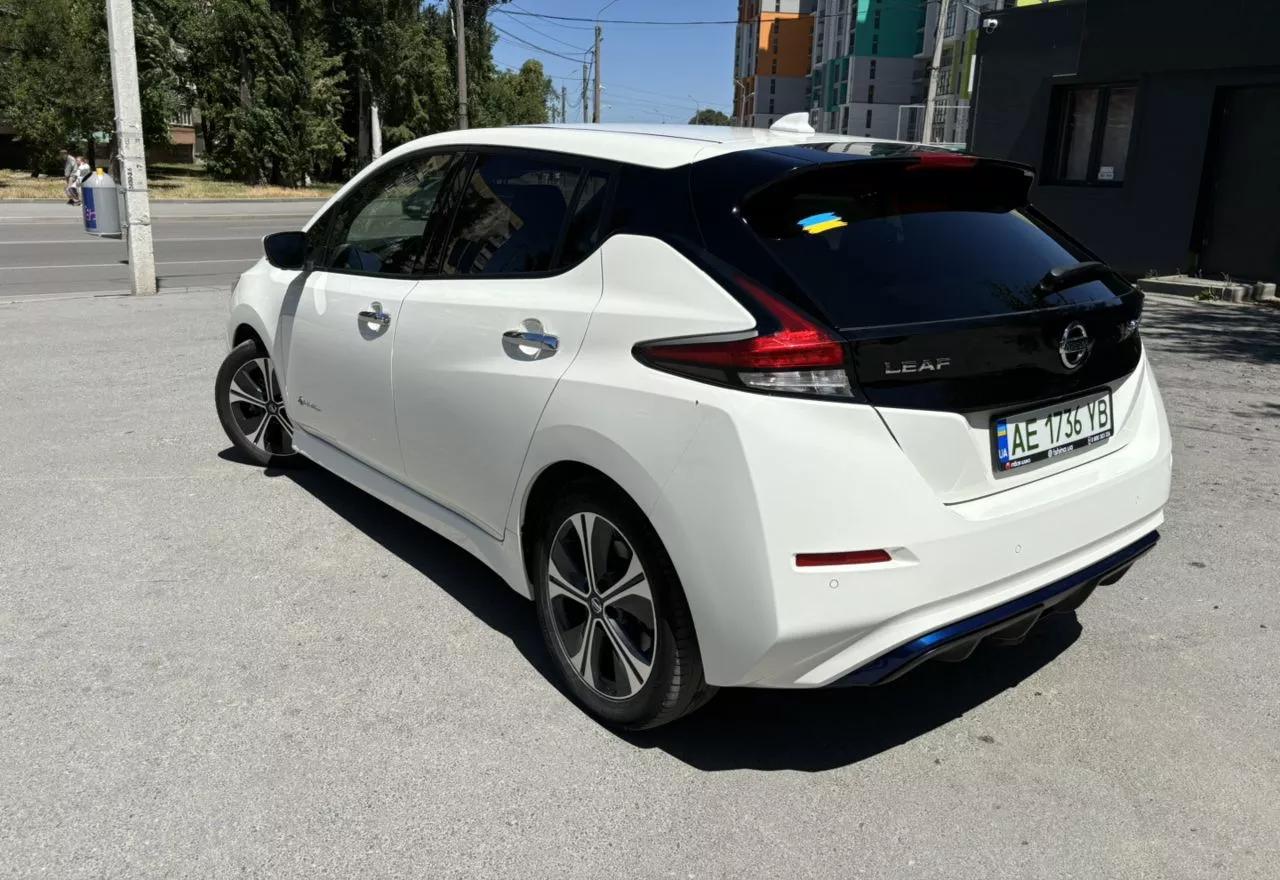 Nissan Leaf  40 kWh 2018thumbnail71