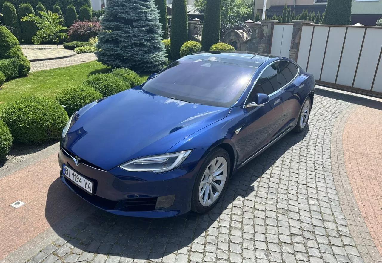 Tesla Model S  75 kWh 2017thumbnail01