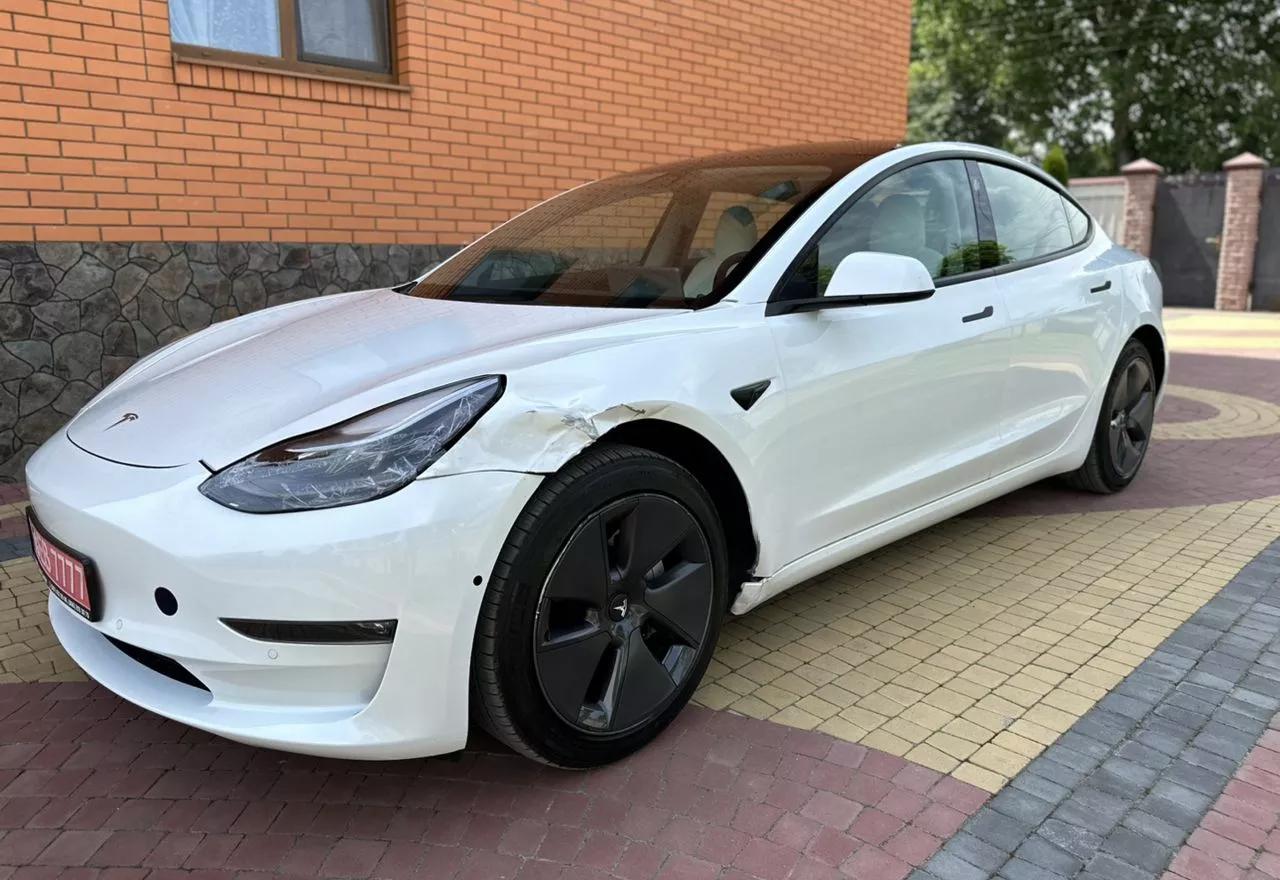 Tesla Model 3  62 kWh 202151