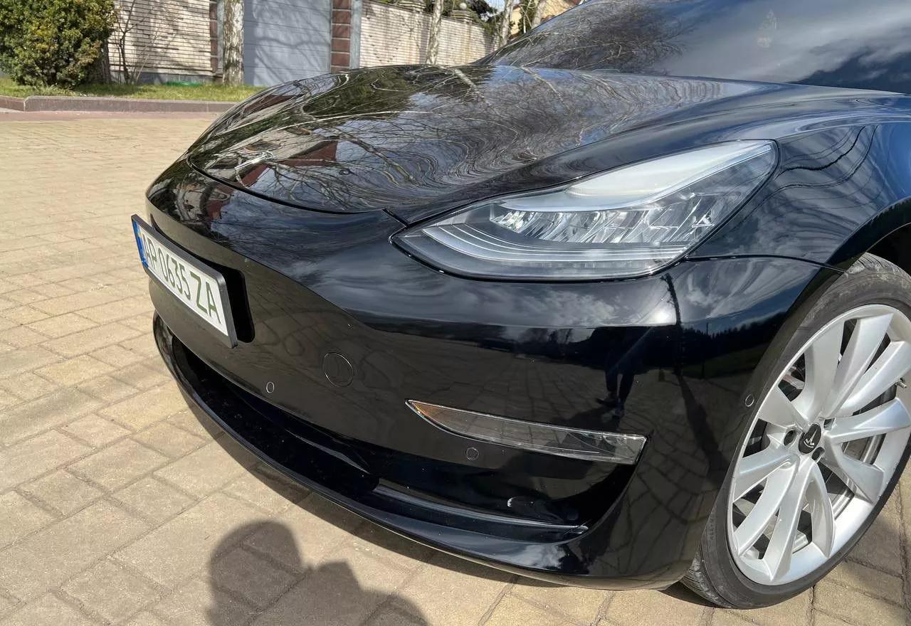 Tesla Model 3  80.5 kWh 201921