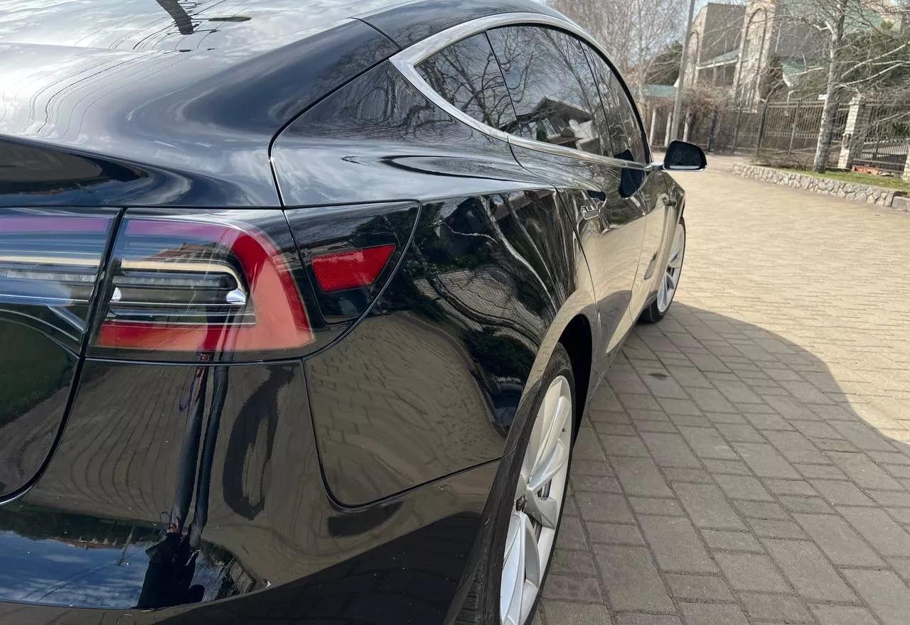Tesla Model 3  80.5 kWh 201981