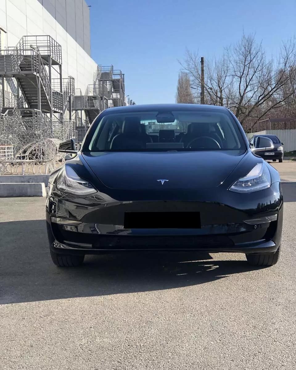 Tesla Model 3  54 kWh 201911