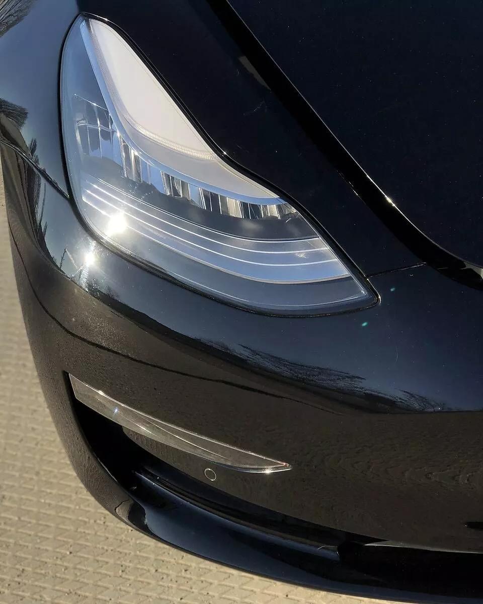 Tesla Model 3  54 kWh 2019thumbnail61