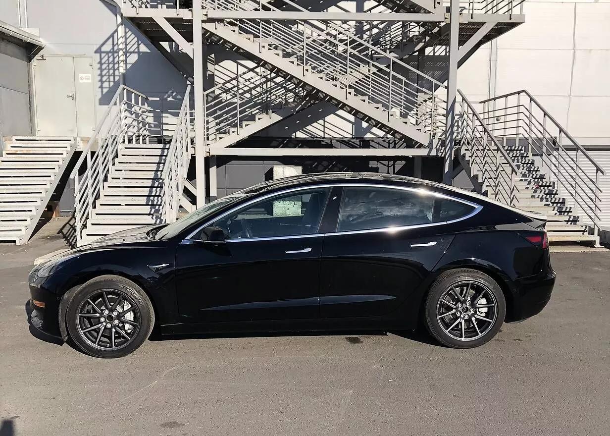 Tesla Model 3  54 kWh 2019thumbnail71