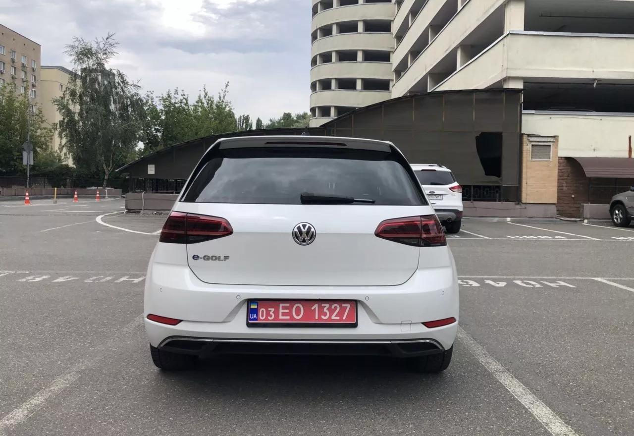 Volkswagen e-Golf  35.8 kWh 2019thumbnail41