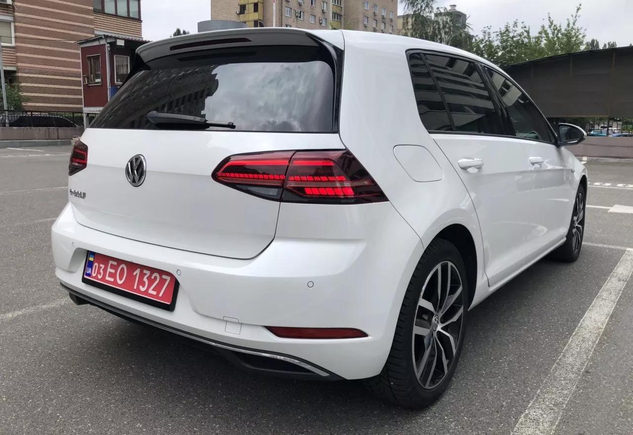 Volkswagen e-Golf  35.8 kWh 201971