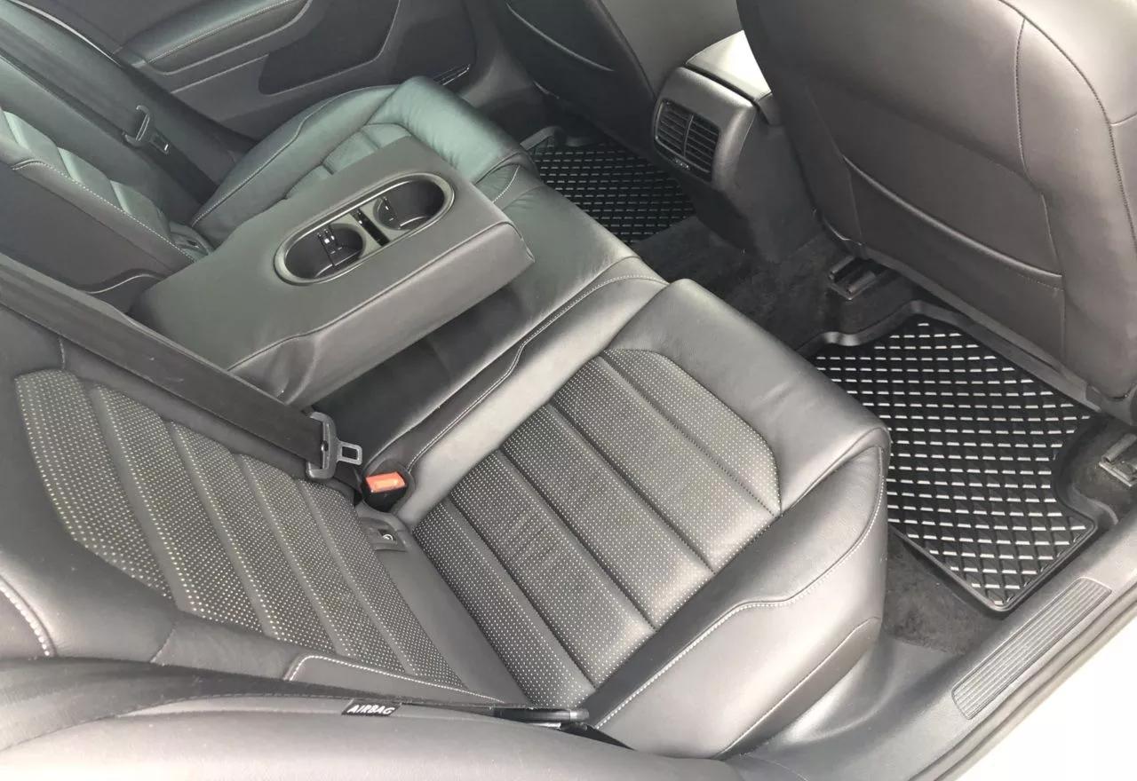 Volkswagen e-Golf  35.8 kWh 2019221