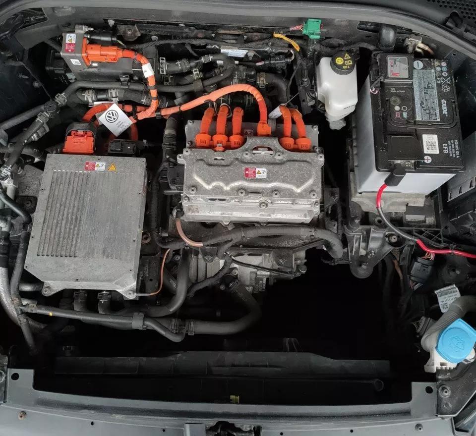 Volkswagen e-Golf  36 kWh 2018321