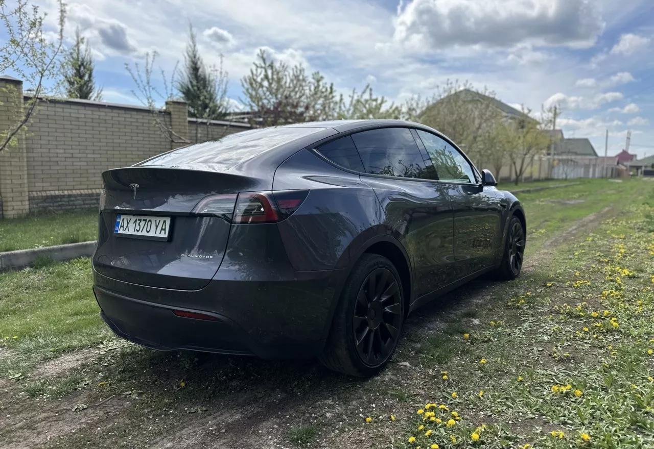 Tesla Model Y  82 kWh 202121