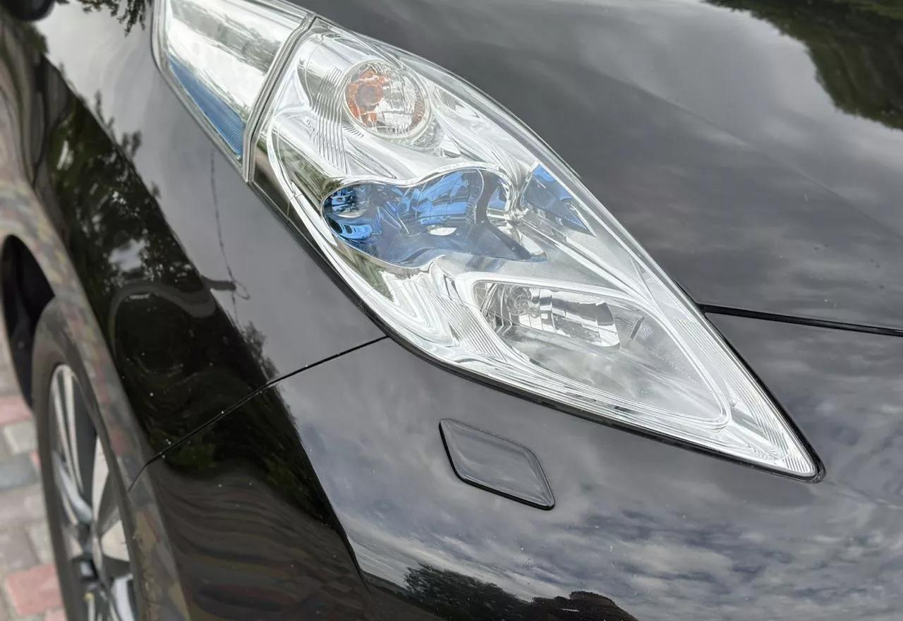Nissan Leaf  30 kWh 2015thumbnail371