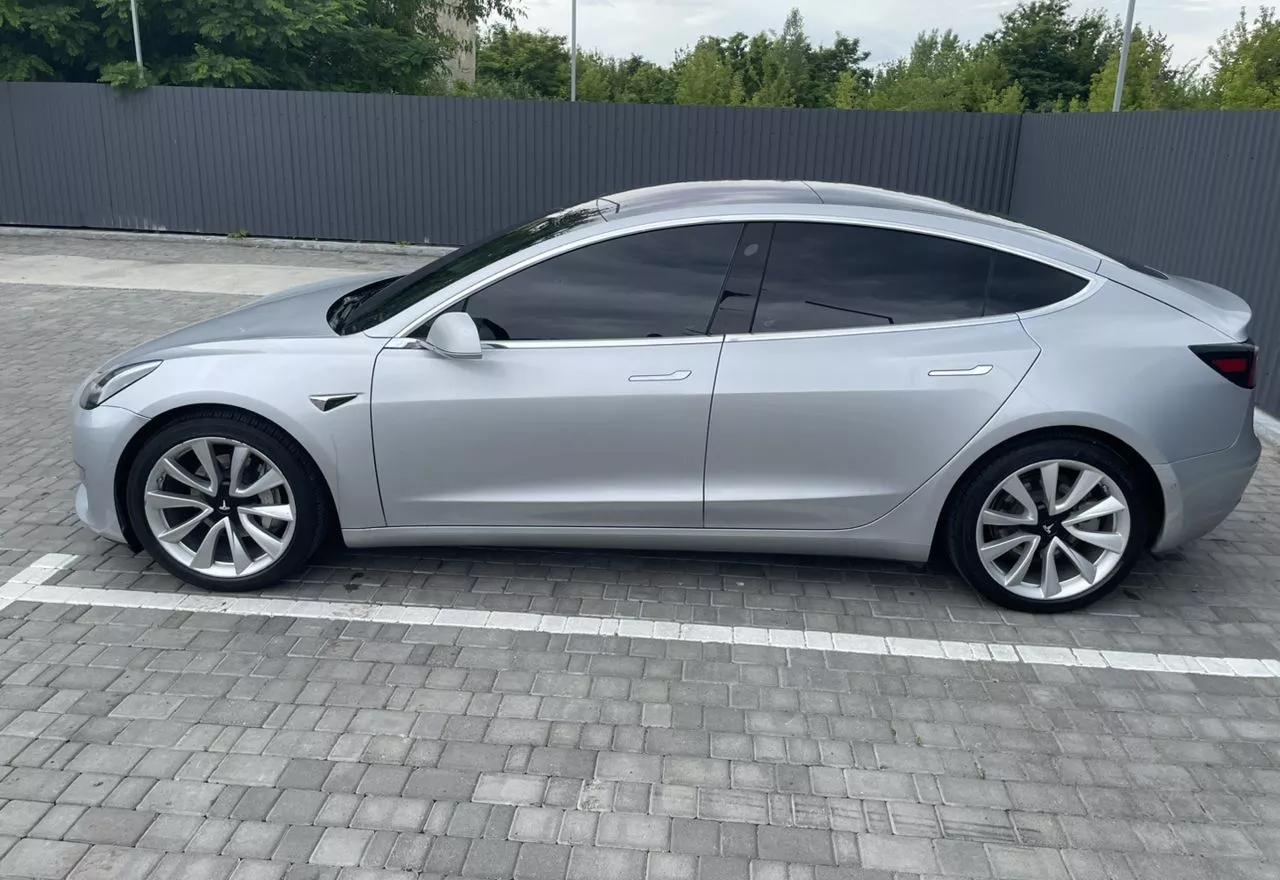 Tesla Model 3  75 kWh 201831
