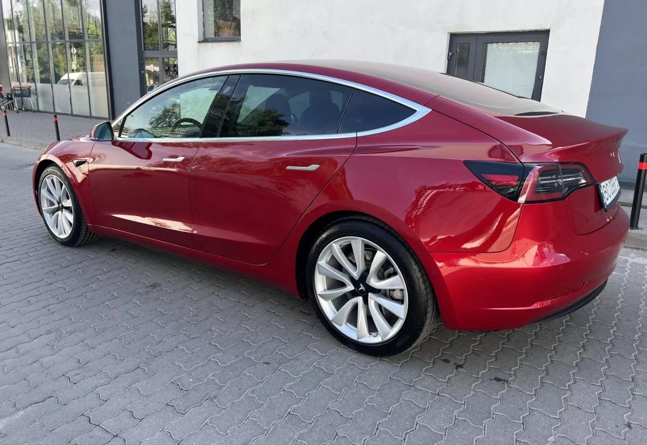 Tesla Model 3  2018141