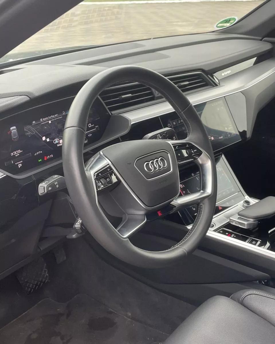 Audi E-tron  95 kWh 2021thumbnail221
