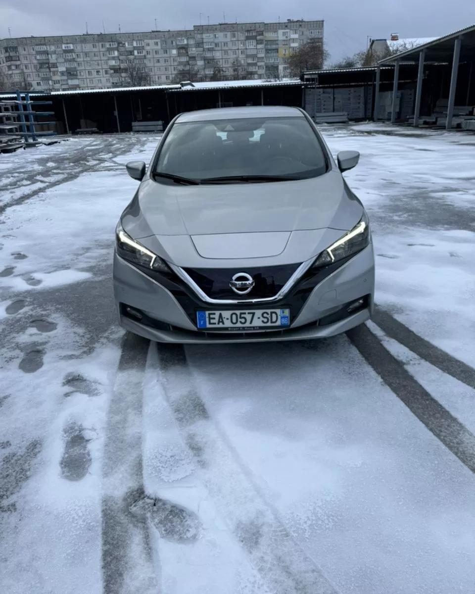 Nissan Leaf  40 kWh 2019thumbnail11