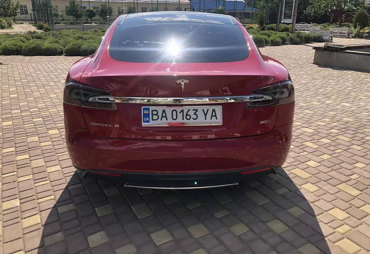 Tesla Model S  90 kWh 201671