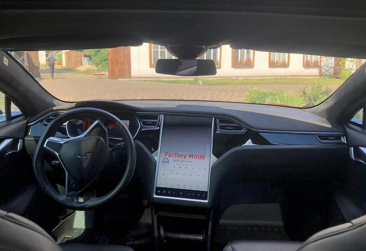Tesla Model S  90 kWh 2016thumbnail201