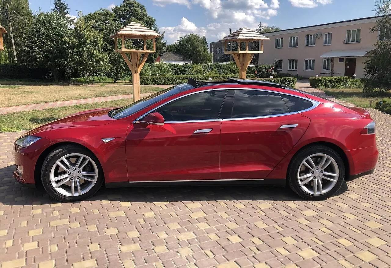 Tesla Model S  90 kWh 2016231