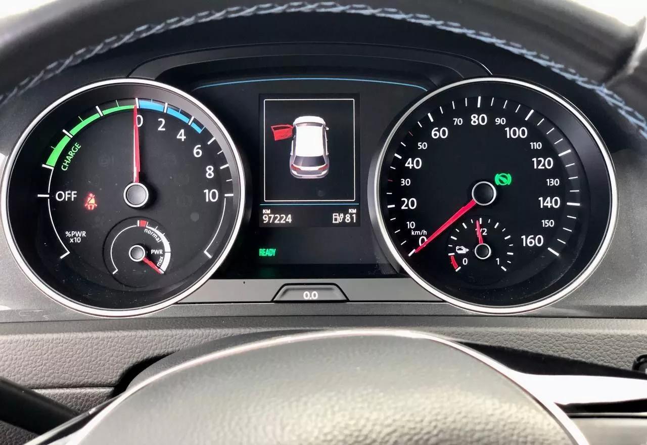 Volkswagen e-Golf  36 kWh 2019221