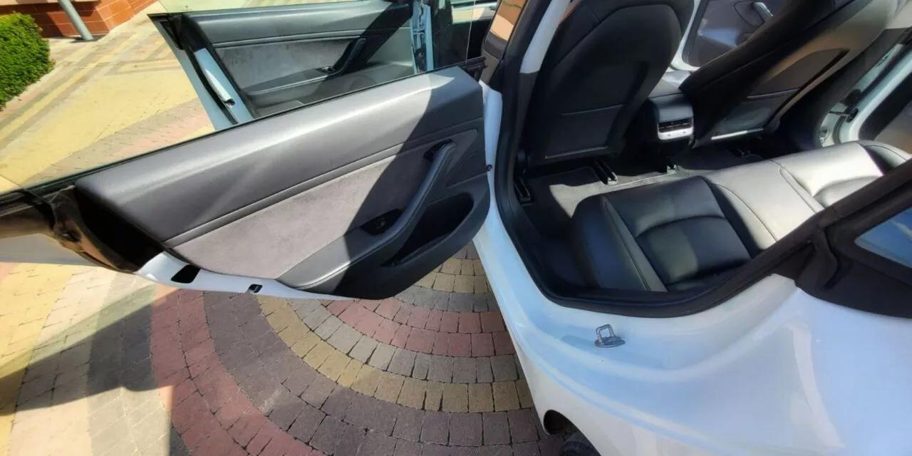 Tesla Model 3  75 kWh 2018thumbnail211
