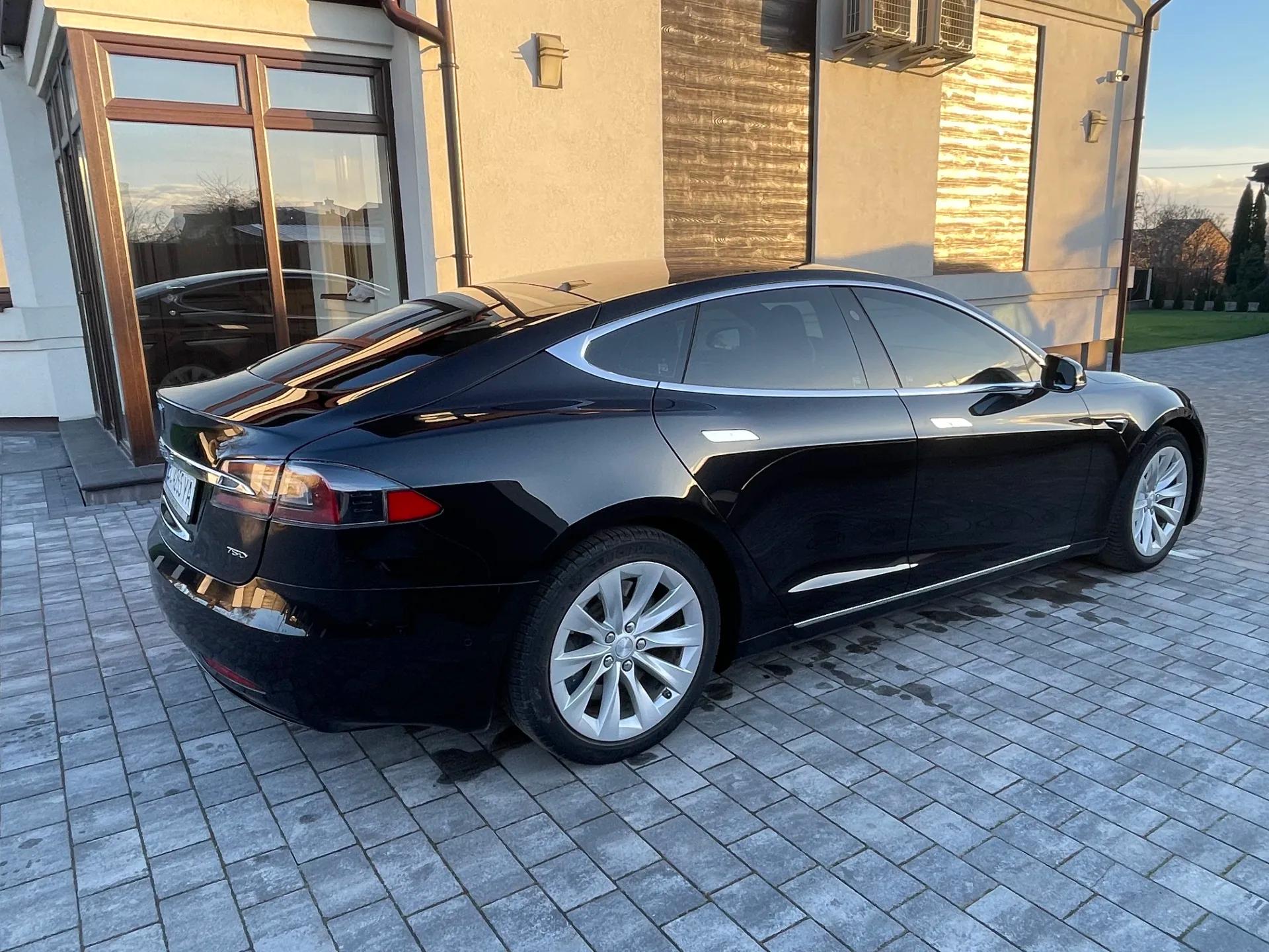 Tesla Model S 75D 201881